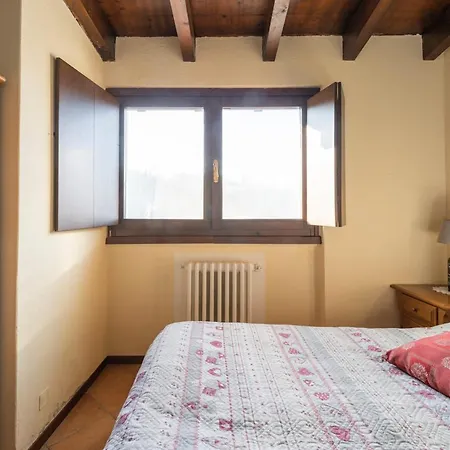 Casa de Férias Charming House In With Shared Pool