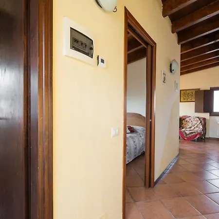 Charming House In With Shared Pool Vesime