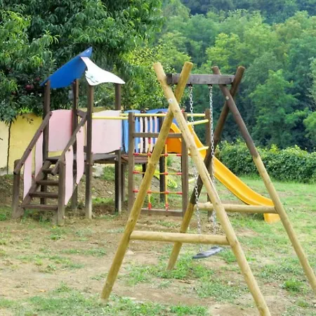 Charming House In With Shared Pool * Vesime