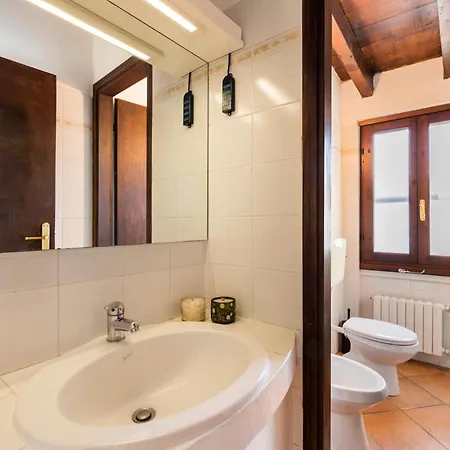Charming House In With Shared Pool Holiday home