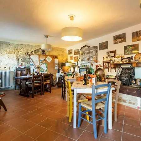 Holiday home Charming House In With Shared Pool