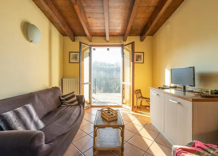 Casa de Férias Charming House In With Shared Pool *