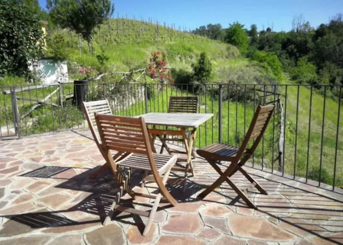 度假居 Charming House In With Shared Pool Vesime